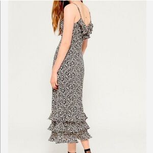 URBAN OUTFITTERS Angelica Floral Ruffle Midi Dress Black SIZE: M